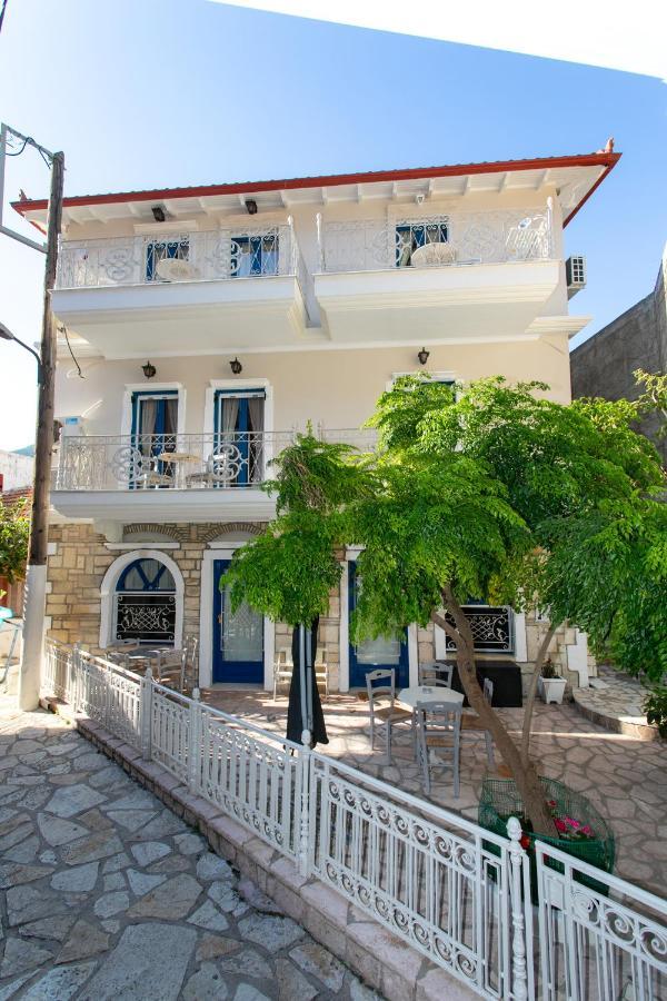 The Old Town Hall بارغا المظهر الخارجي الصورة
